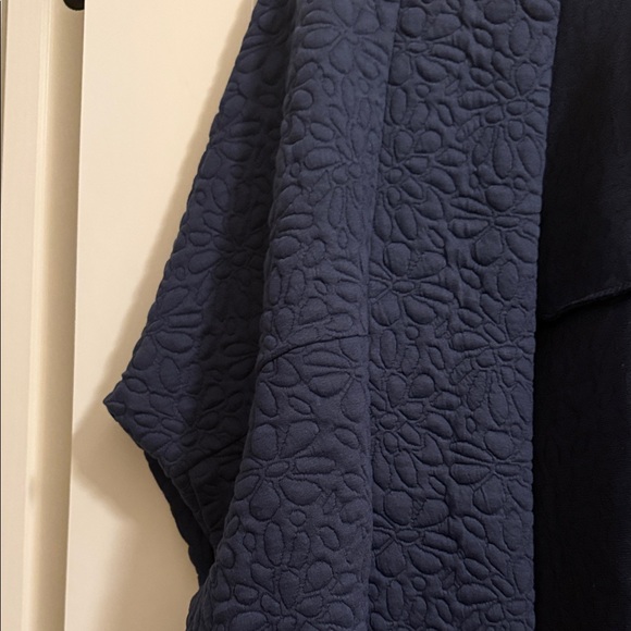 Navy Quilted Floral Print Hooded Women's Jacket - Picture 5 of 11